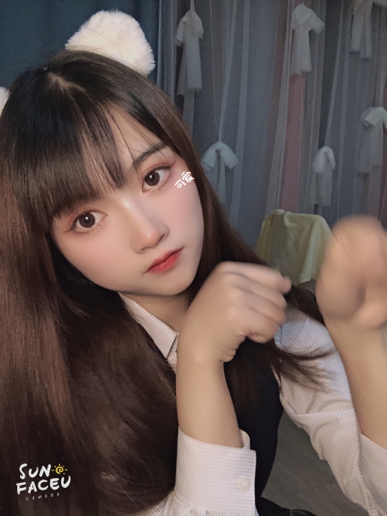 7287cb776cb034d04a25e7721817e044124b.jpeg